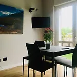 7 Lakes شقة فندقية