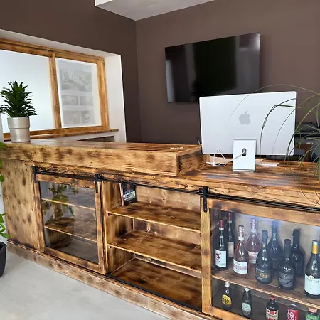 Lejlighedshotel 7 Lakes Burolo