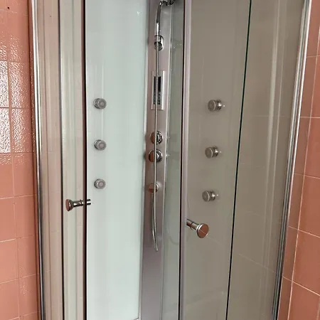 Aparthotel 7 Lakes 4*