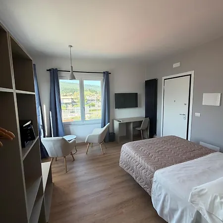 7 Lakes Hotel apartamentowy Burolo